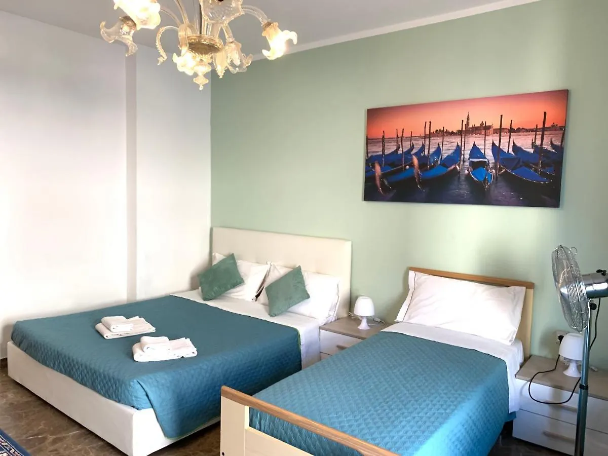 Alojamento de Acomodação e Pequeno-almoço Venice Night Appartment Mestre Itália