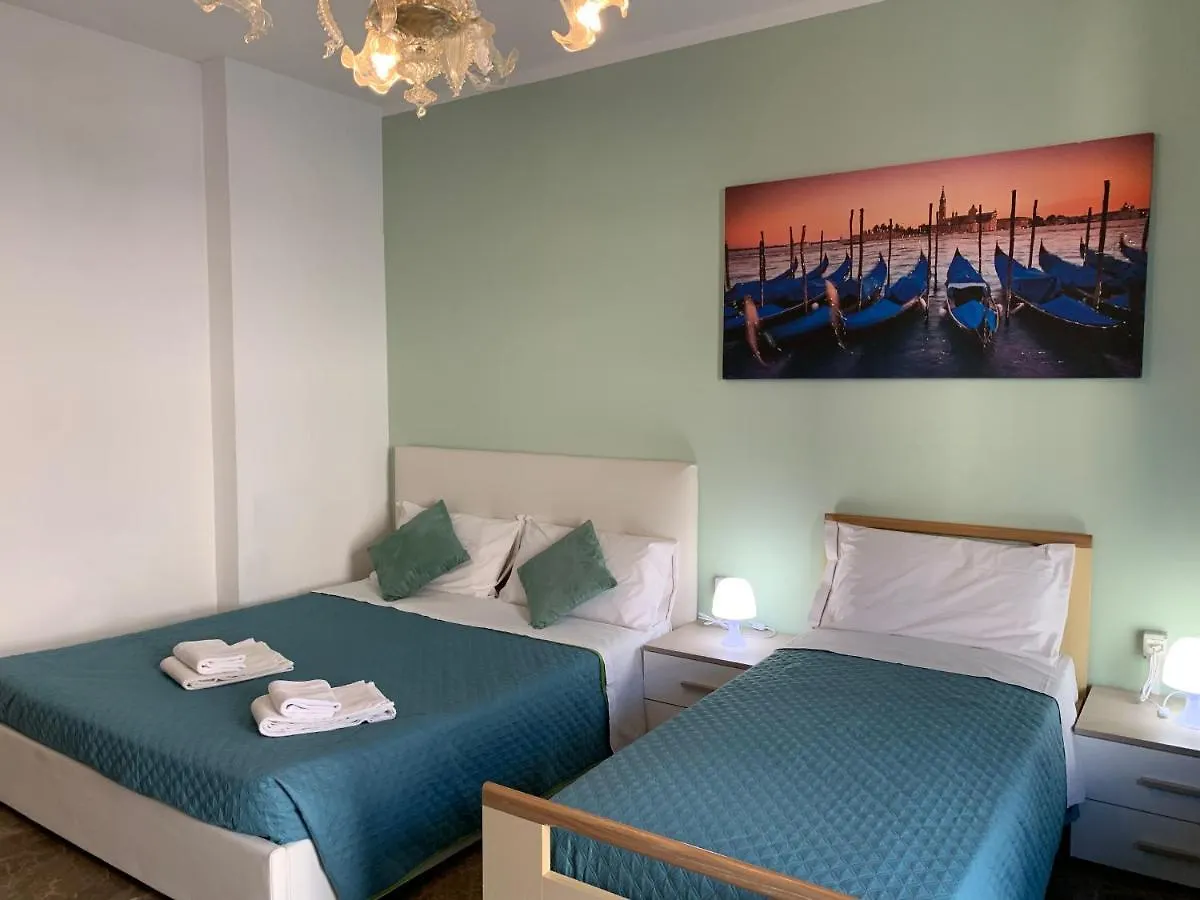 Venice Night Appartment Mestre Bed & Breakfast